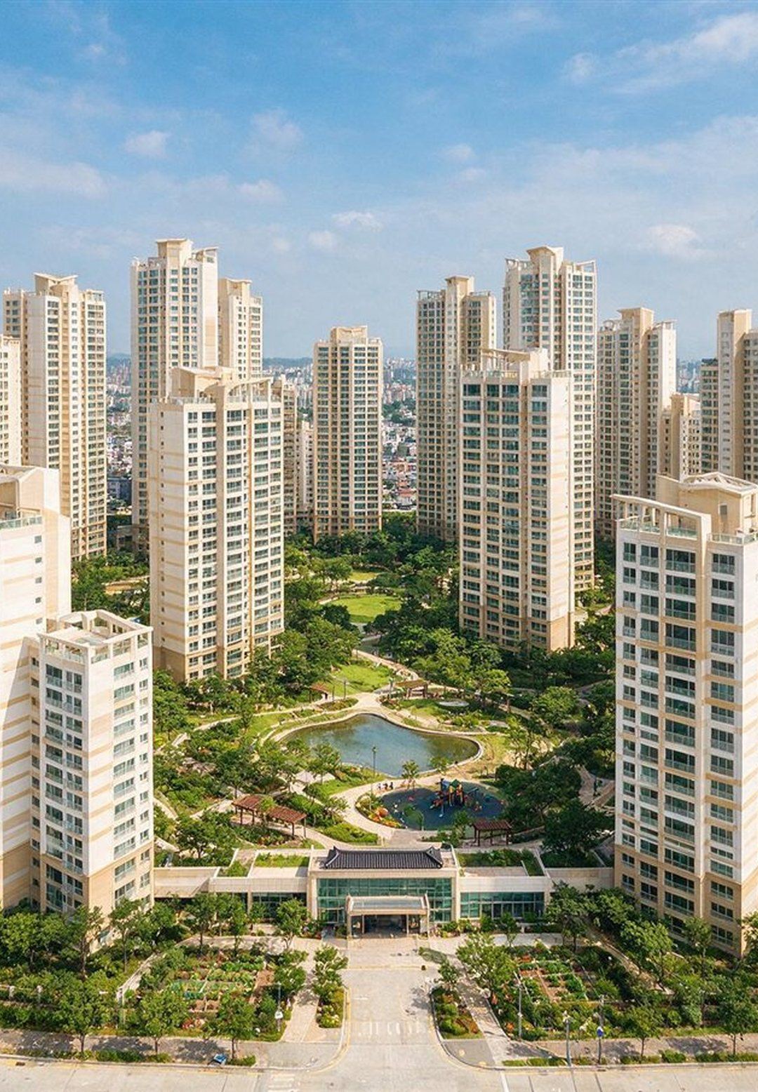 주간 아파트 단지 전경 이미지